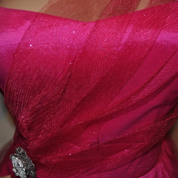Elegant Pink Strapless Dress - Picture 6 of 6